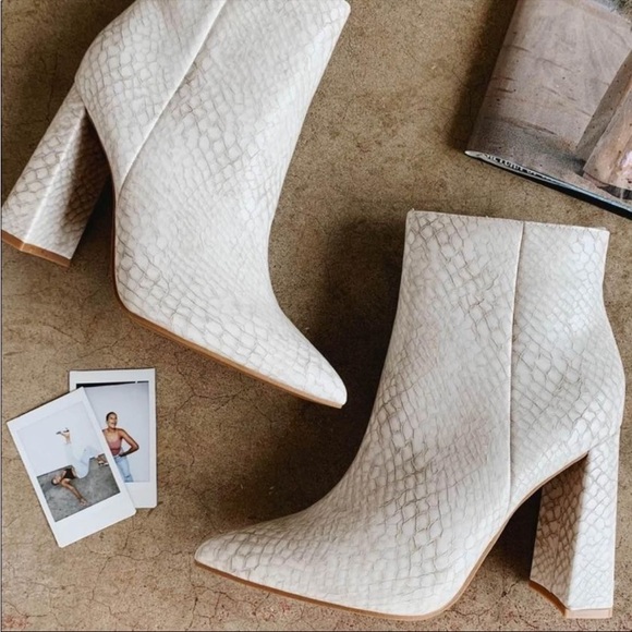 White Booties - Size 10 - Picture 3 of 4